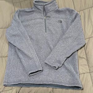 Men’s The North Face long sleeve pullover